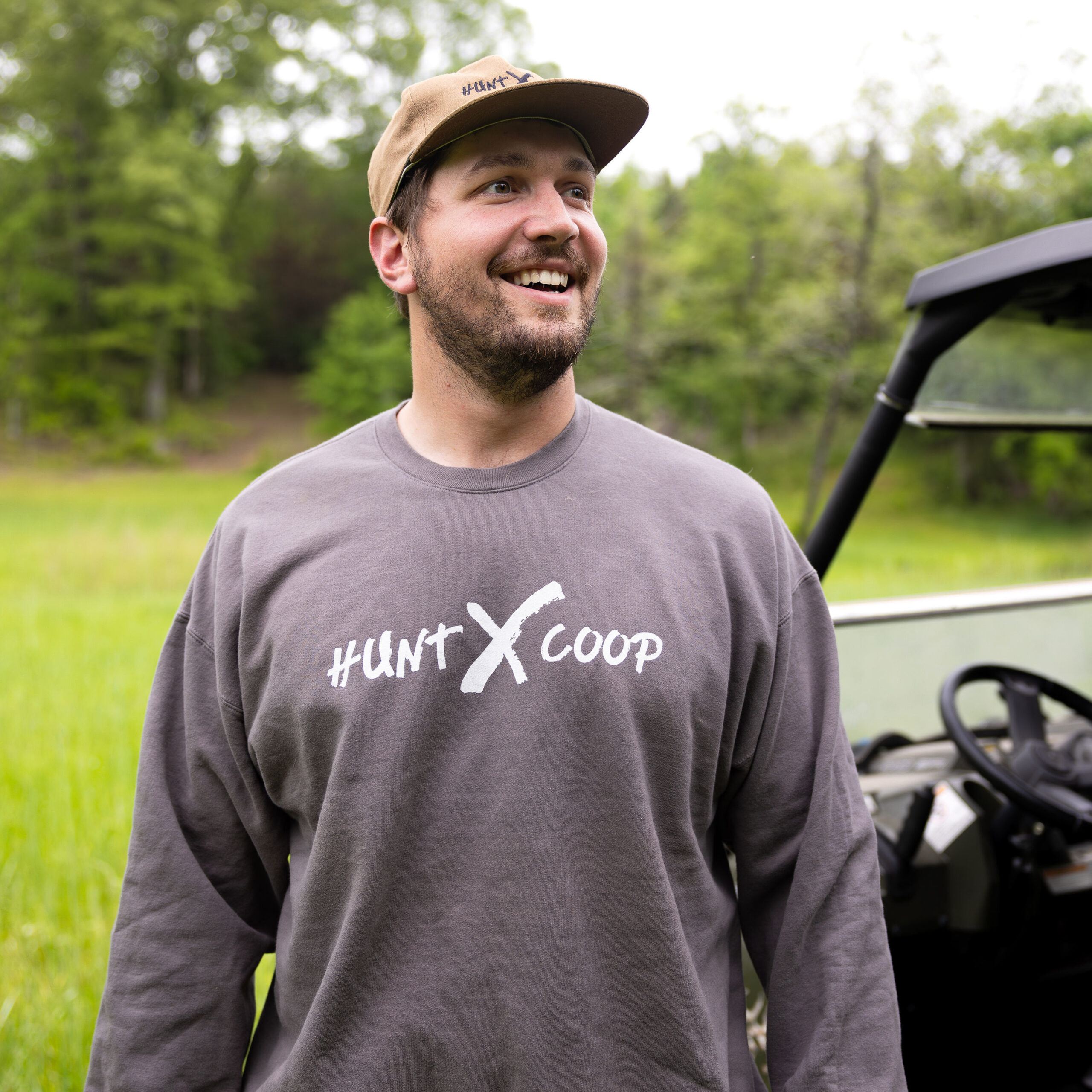 HUNTXCOOP CREWNECK SWEATSHIRT1 HUNTXCOOP CREWNECK SWEATSHIRT1